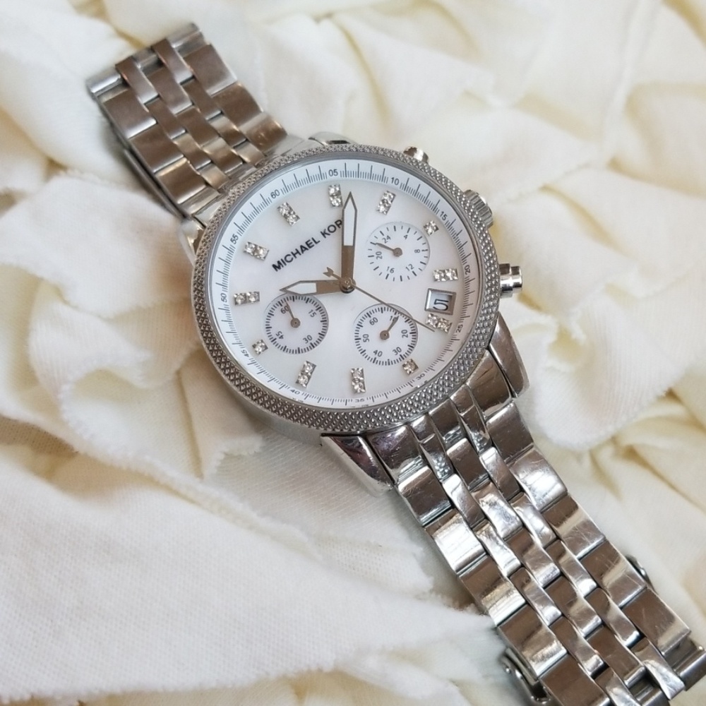 Michael Kors Womens Silver Watch